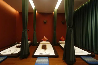 广州南沙泰式按摩的被动瑜伽：当身体被折叠成诗